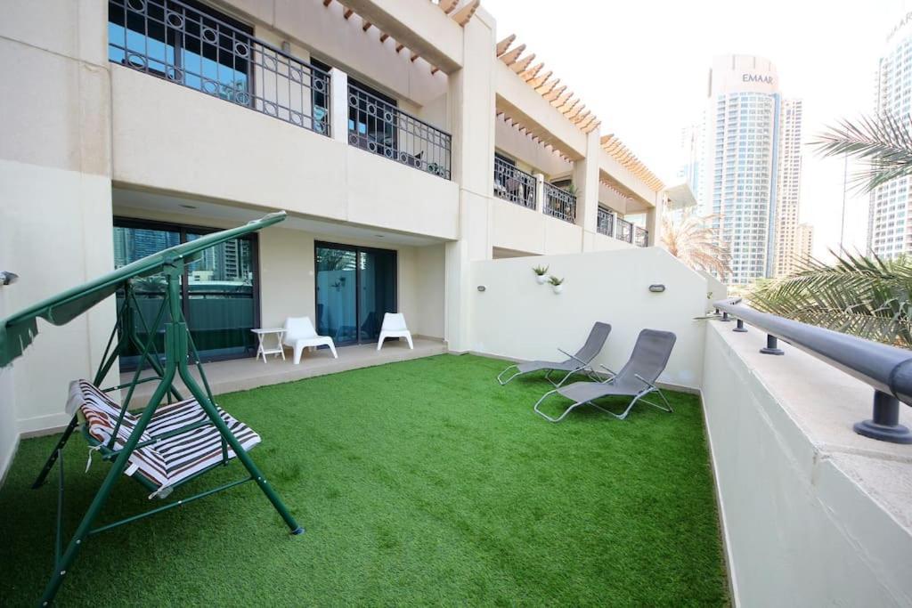 Entire Unit Hosted By Eco Prime Homes Apartment *