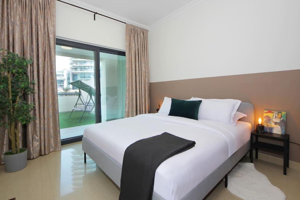 Entire Unit Hosted By Eco Prime Homes Dubai